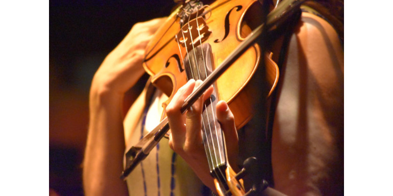Cómo afinar violín